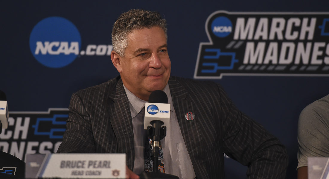 Bruce Pearl Receives Contract Extension